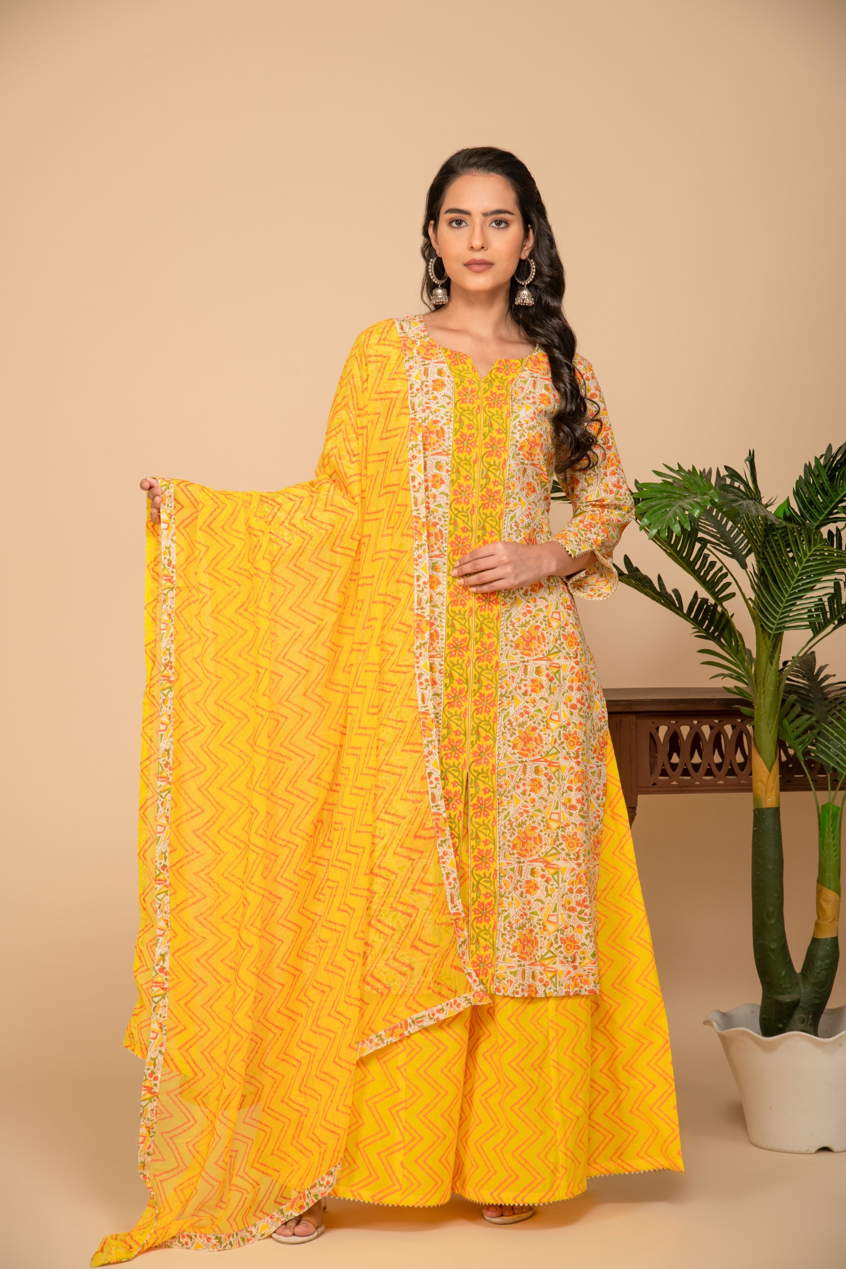 Yellow printed kurta with yellow zigzag printed bottom 3 piece suit set with yellow zigzag dupatta