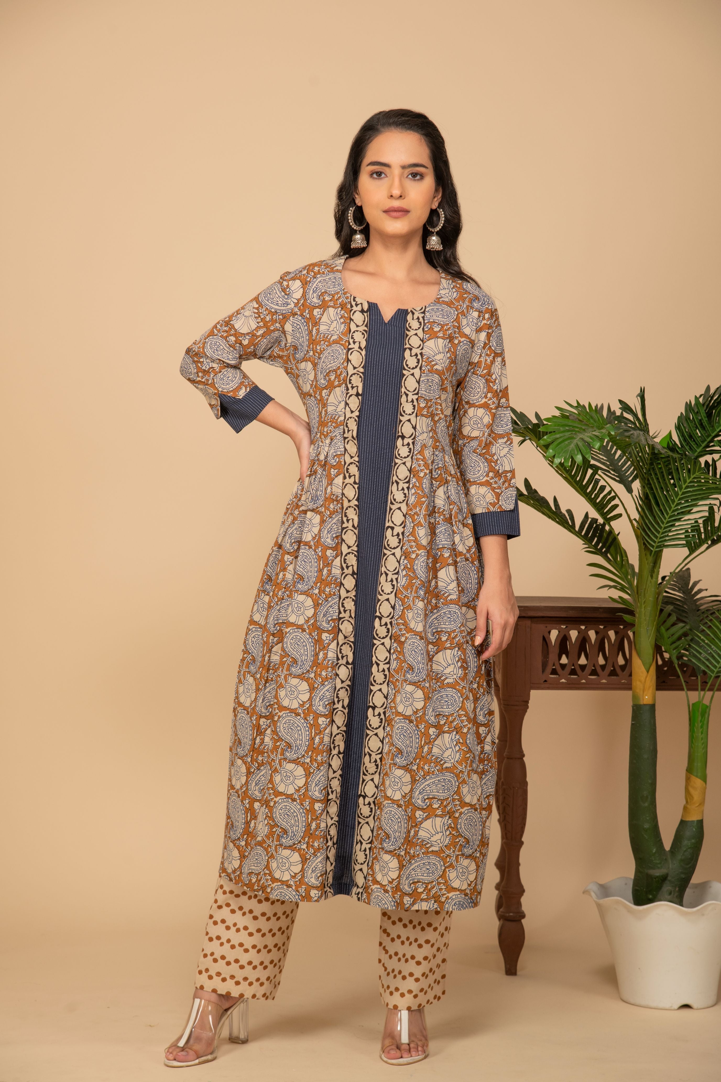 Brown printed kurta with brown printed bottom 3 piece suit set with buttis allover dupatta