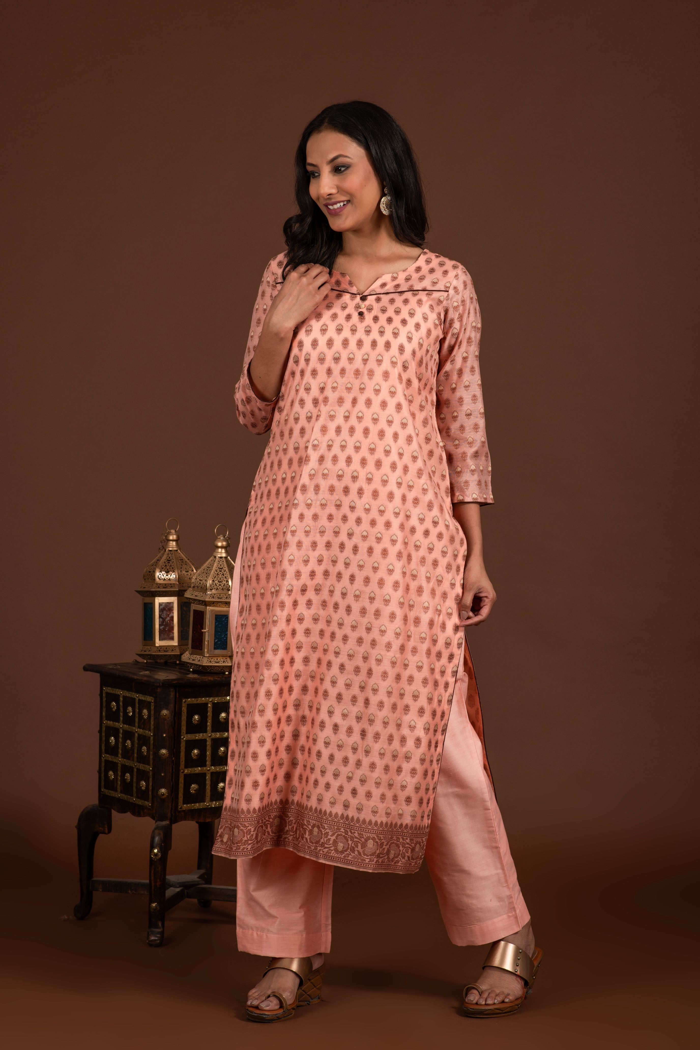 Banarasi Weave Kurta and Dupatta with Solid Colour Bottom