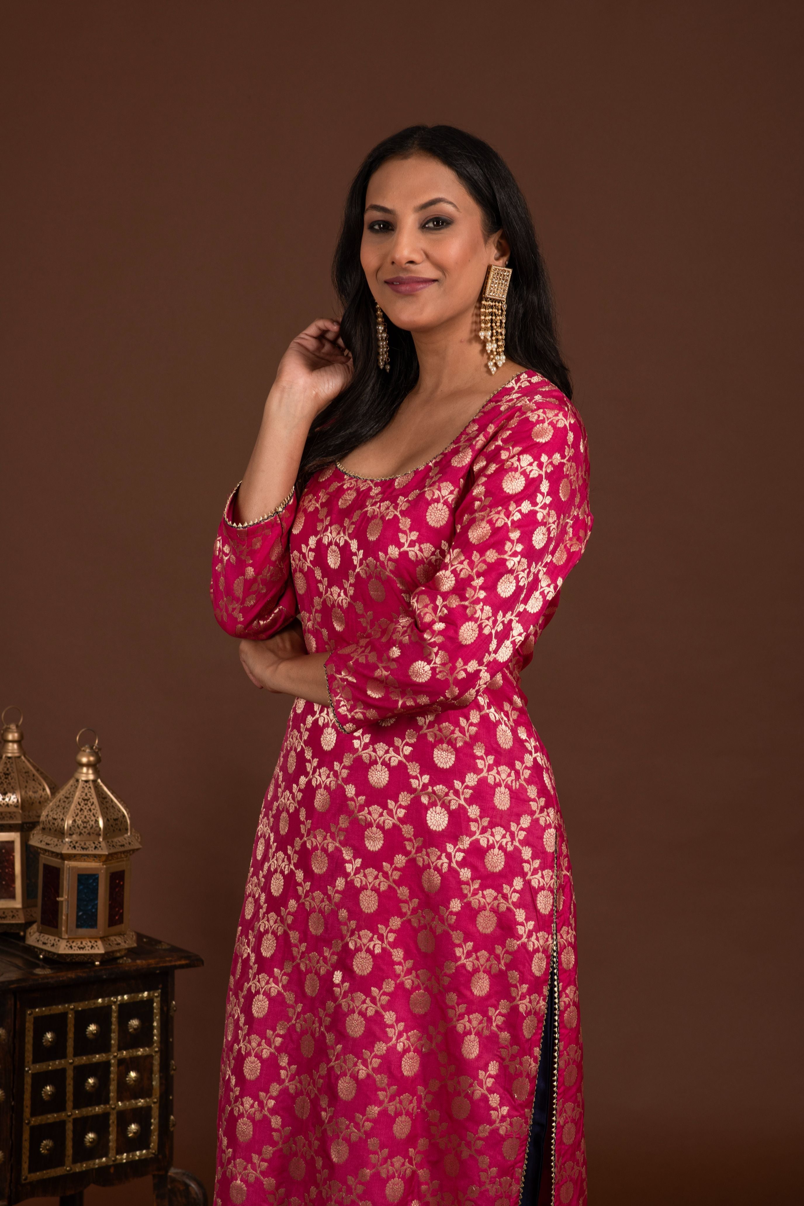 Banarasi weave kurta and dupatta with solid colour bottom