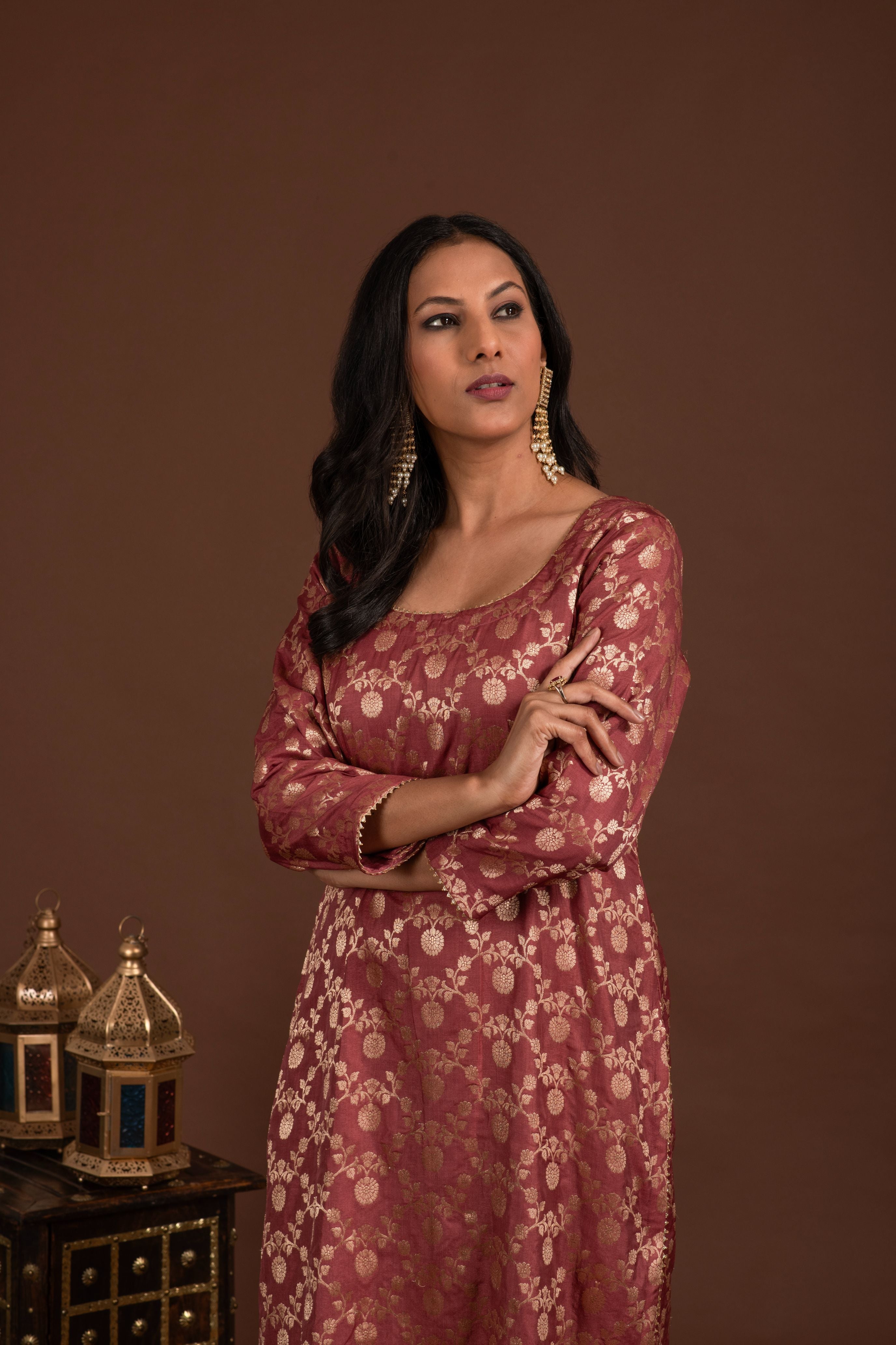 Banarasi weave kurta and dupatta with solid colour bottom