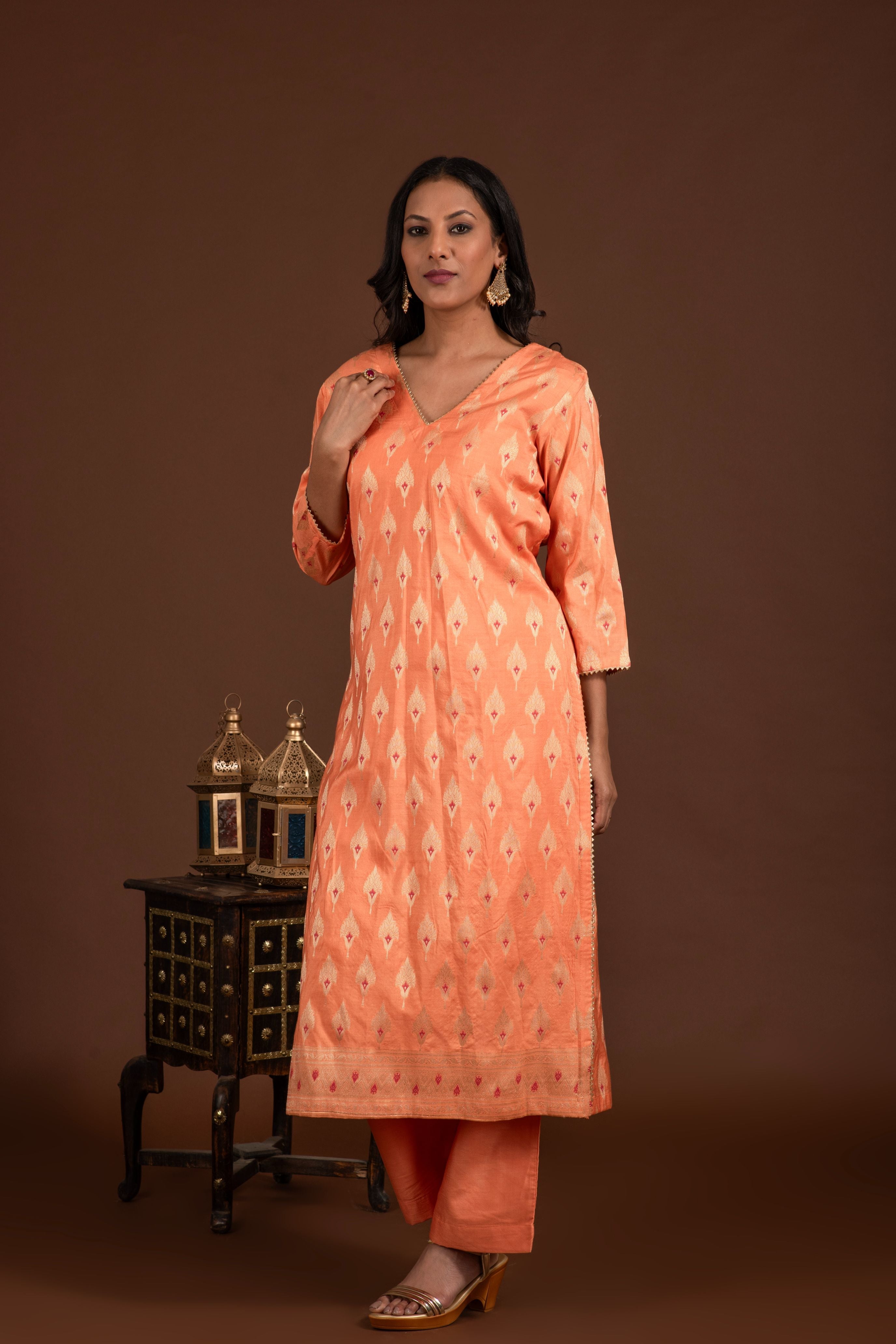 Banarasi weave kurta and dupatta with solid colour bottom