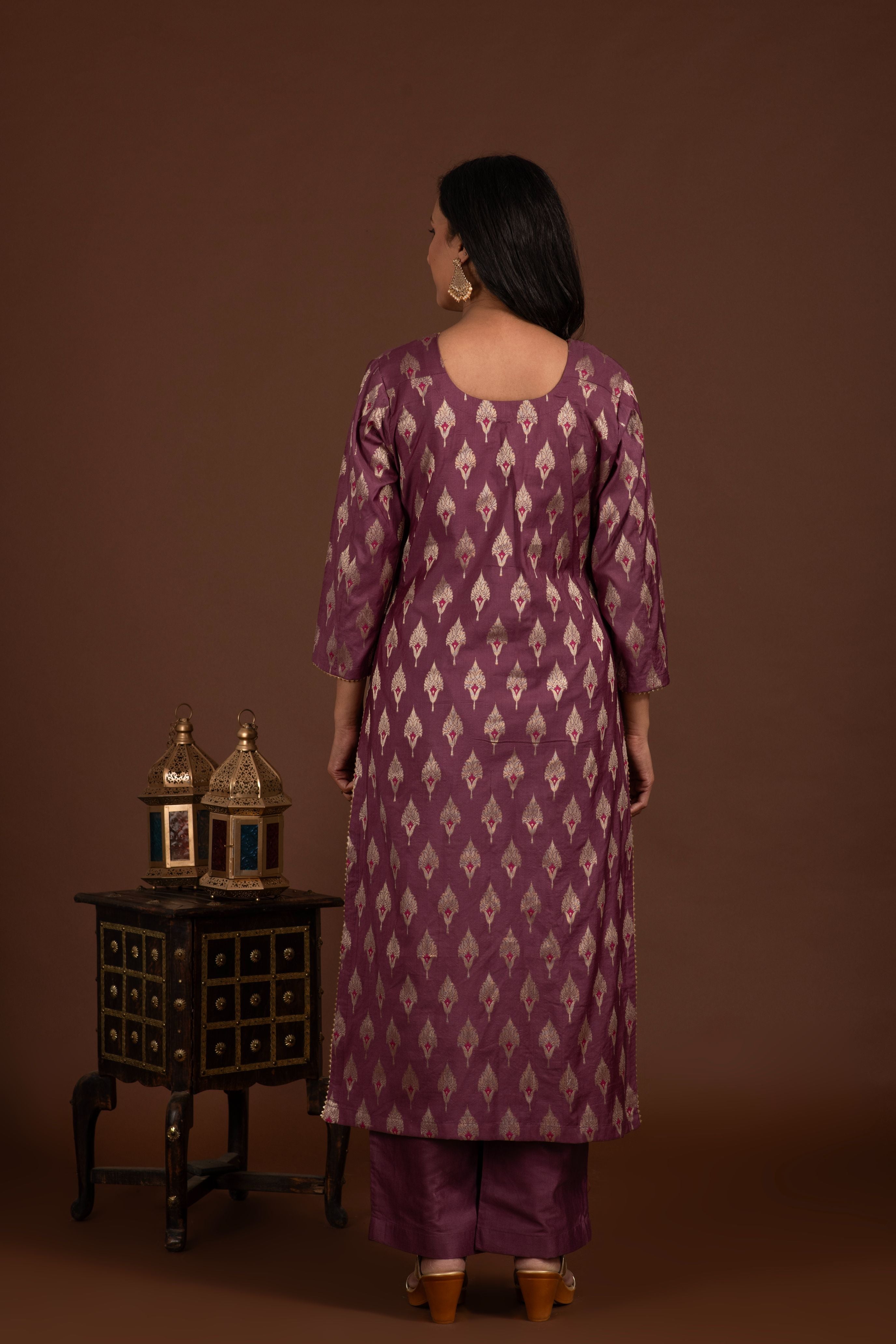 Banarasi Weave Kurta and Dupatta with Solid Colour Bottom