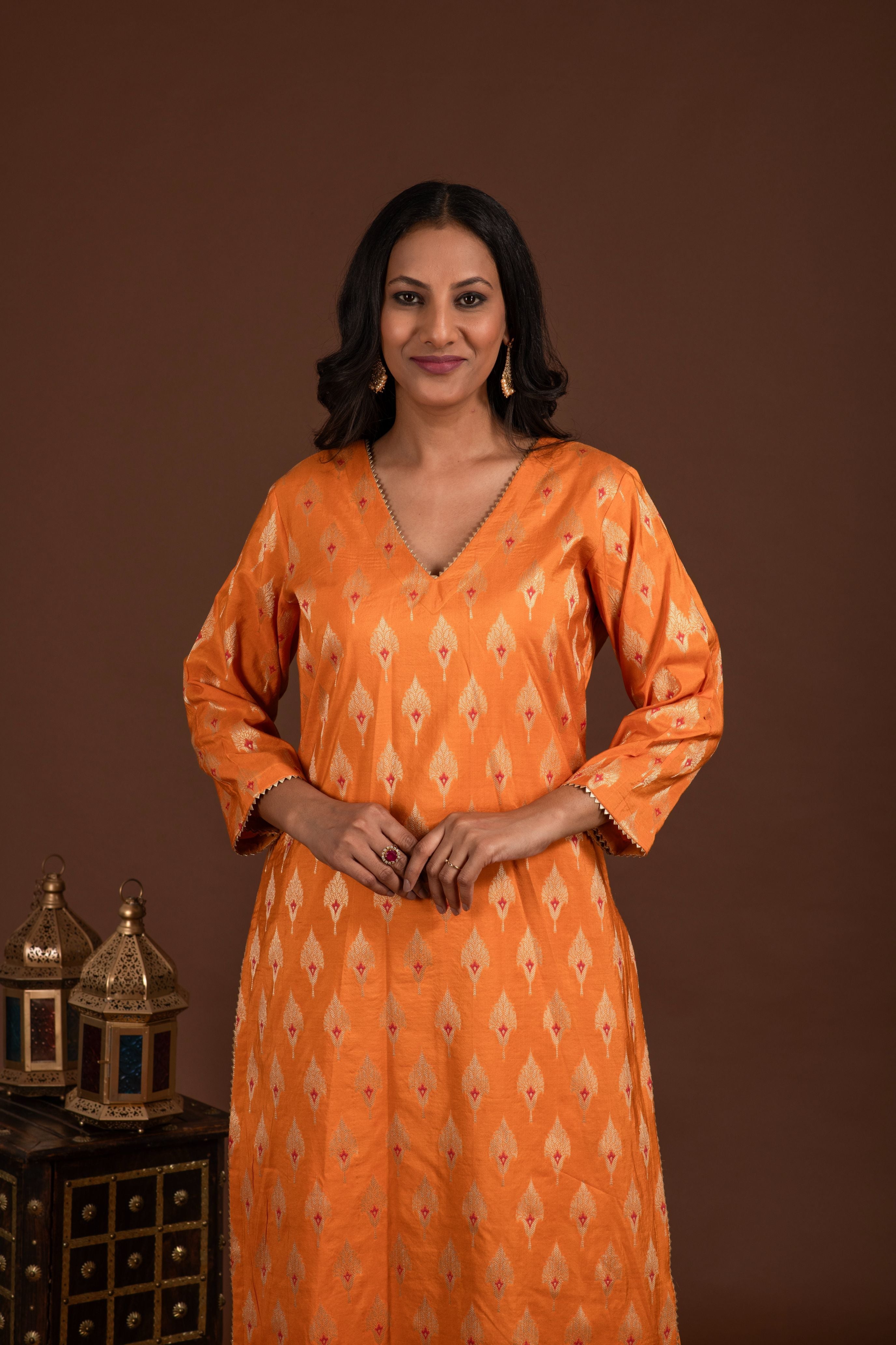Banarasi weave kurta and dupatta with solid colour bottom