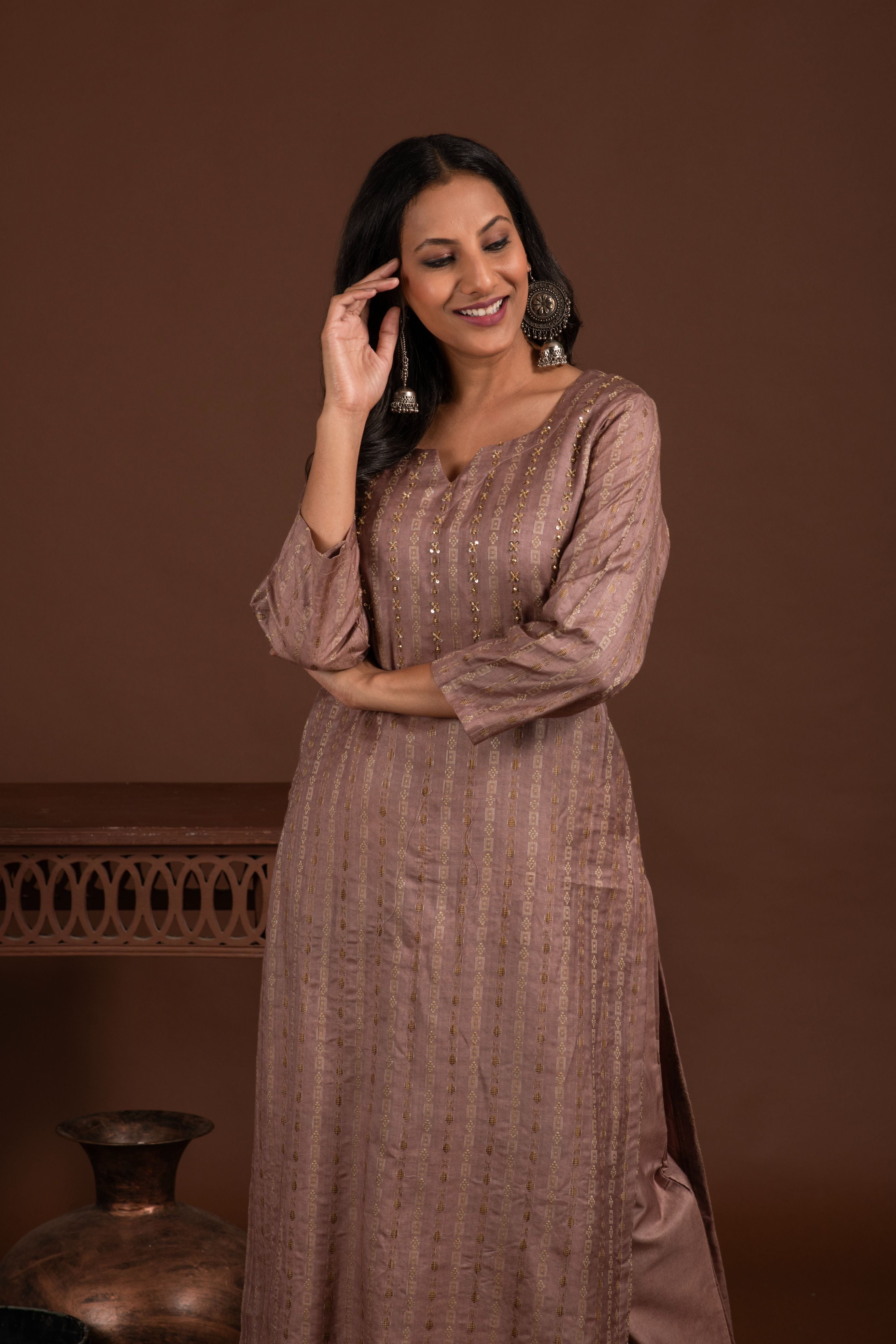 Bhagalpuri katan three piece dupatta suit with embroidered neckline. K23