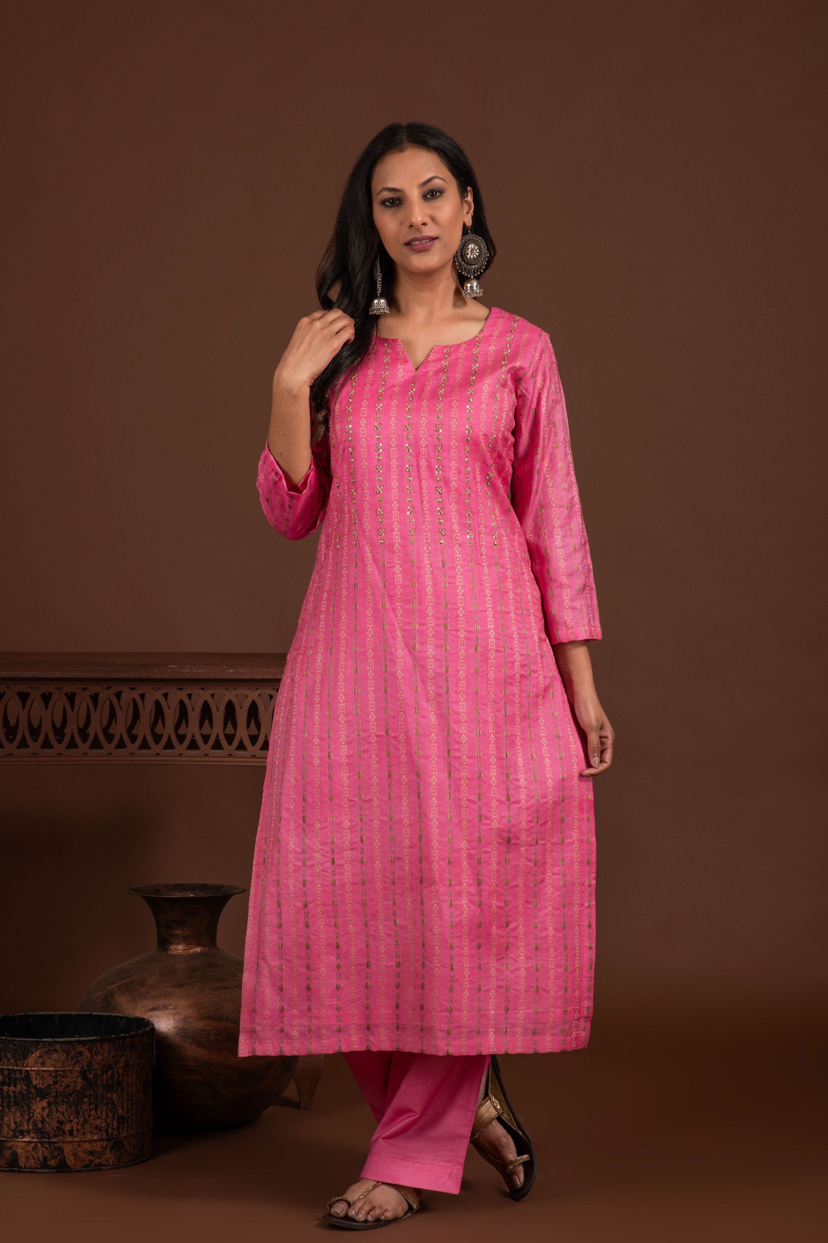 Bhagalpuri katan three piece dupatta suit with embroidered neckline. K25