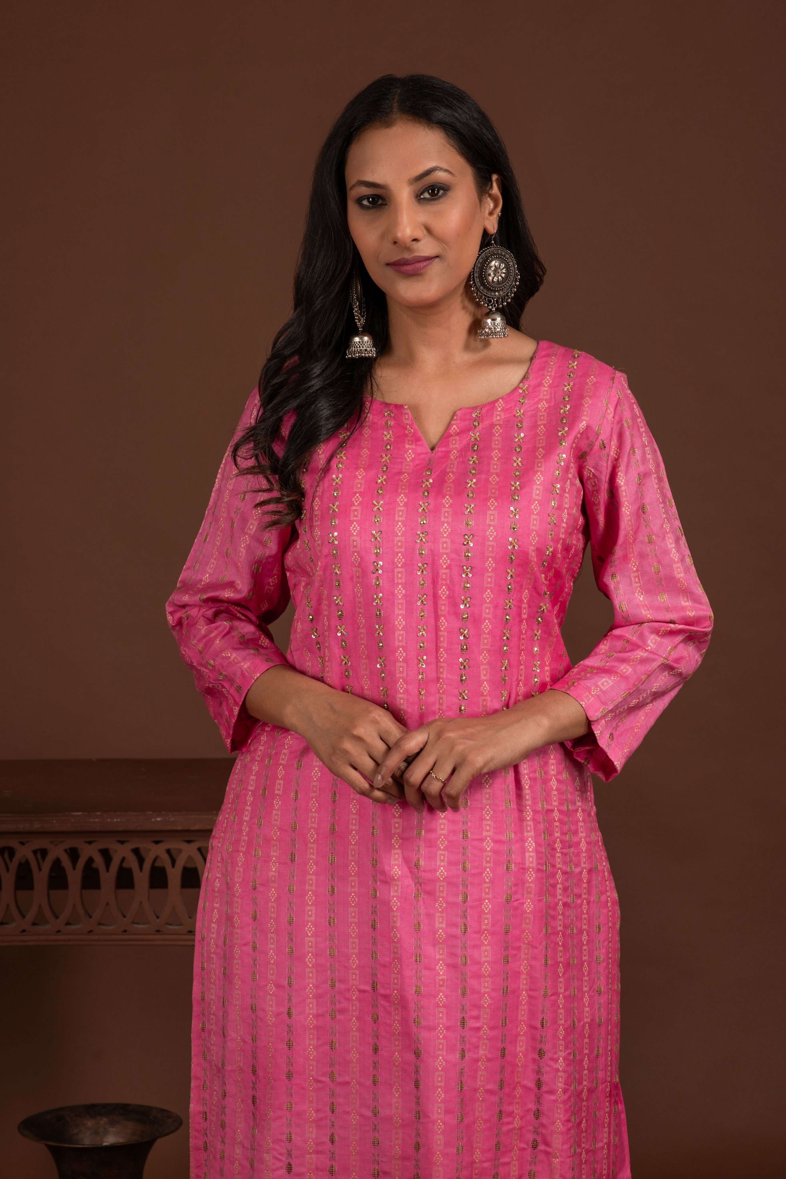Bhagalpuri katan three piece dupatta suit with embroidered neckline. K25