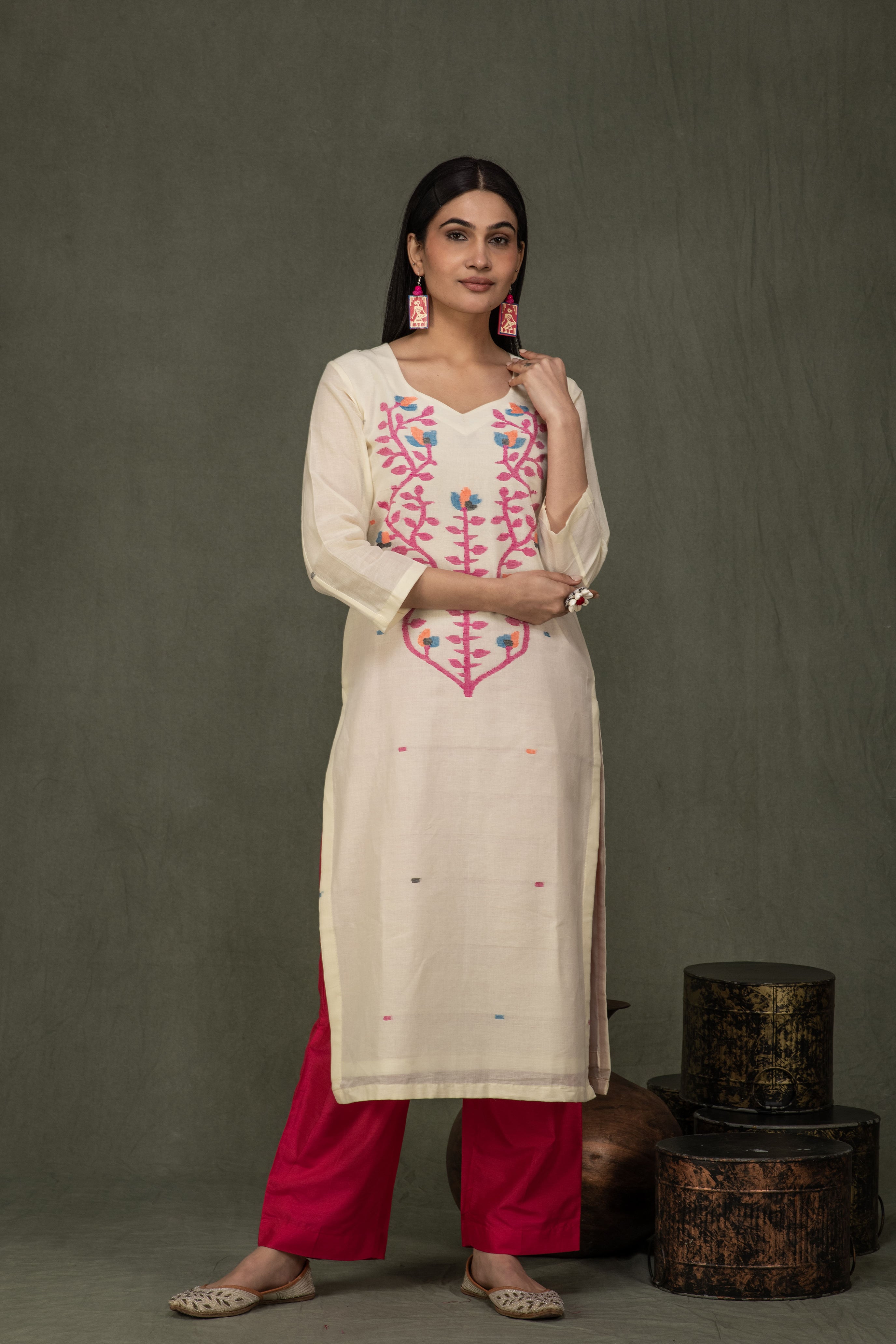 Hand Made Pure Jamdani Floral Soft and Fine Cotton Kurta with Pant and Dupatta PA 32