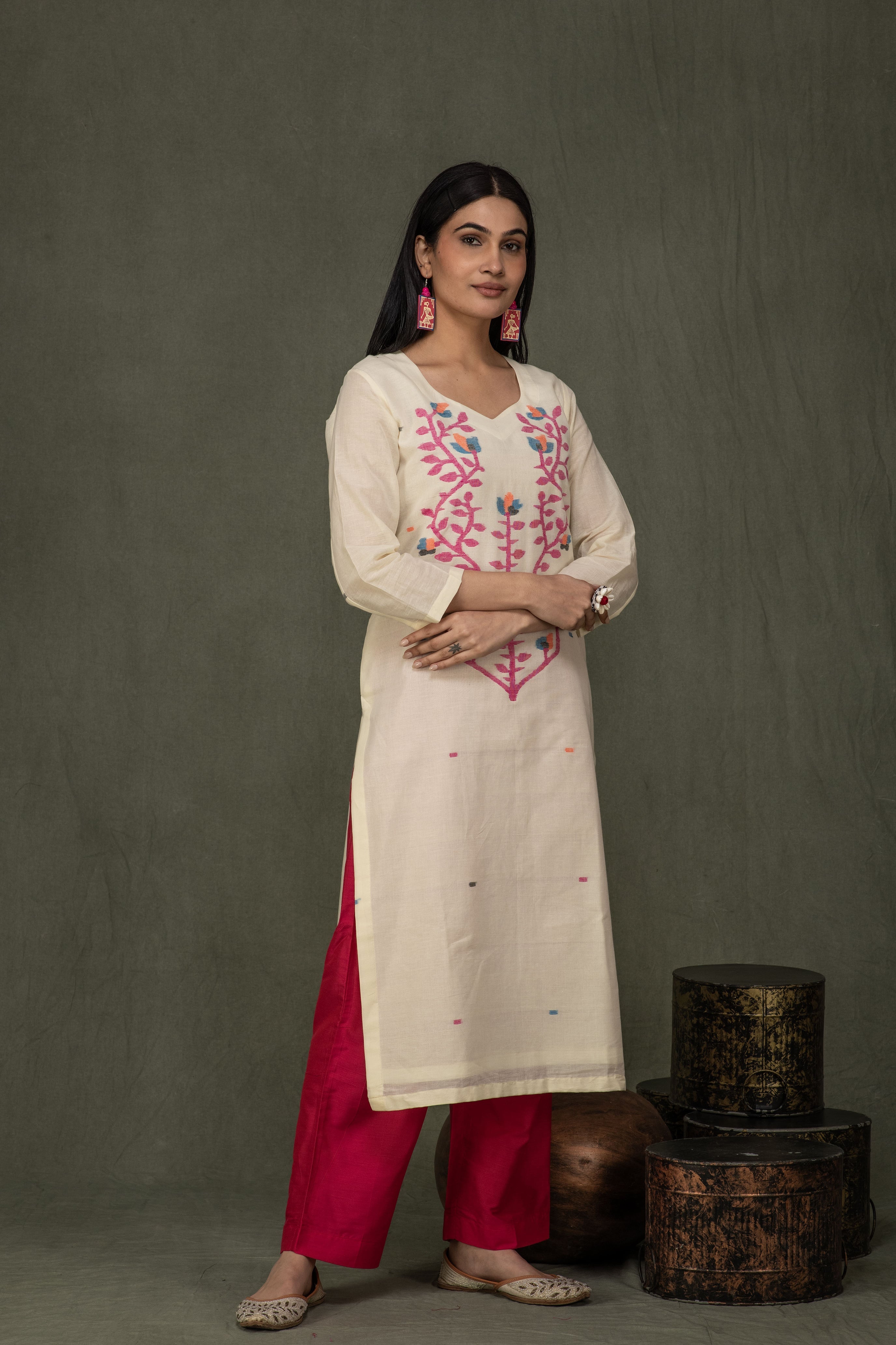Hand Made Pure Jamdani Floral Soft and Fine Cotton Kurta with Pant and Dupatta PA 32