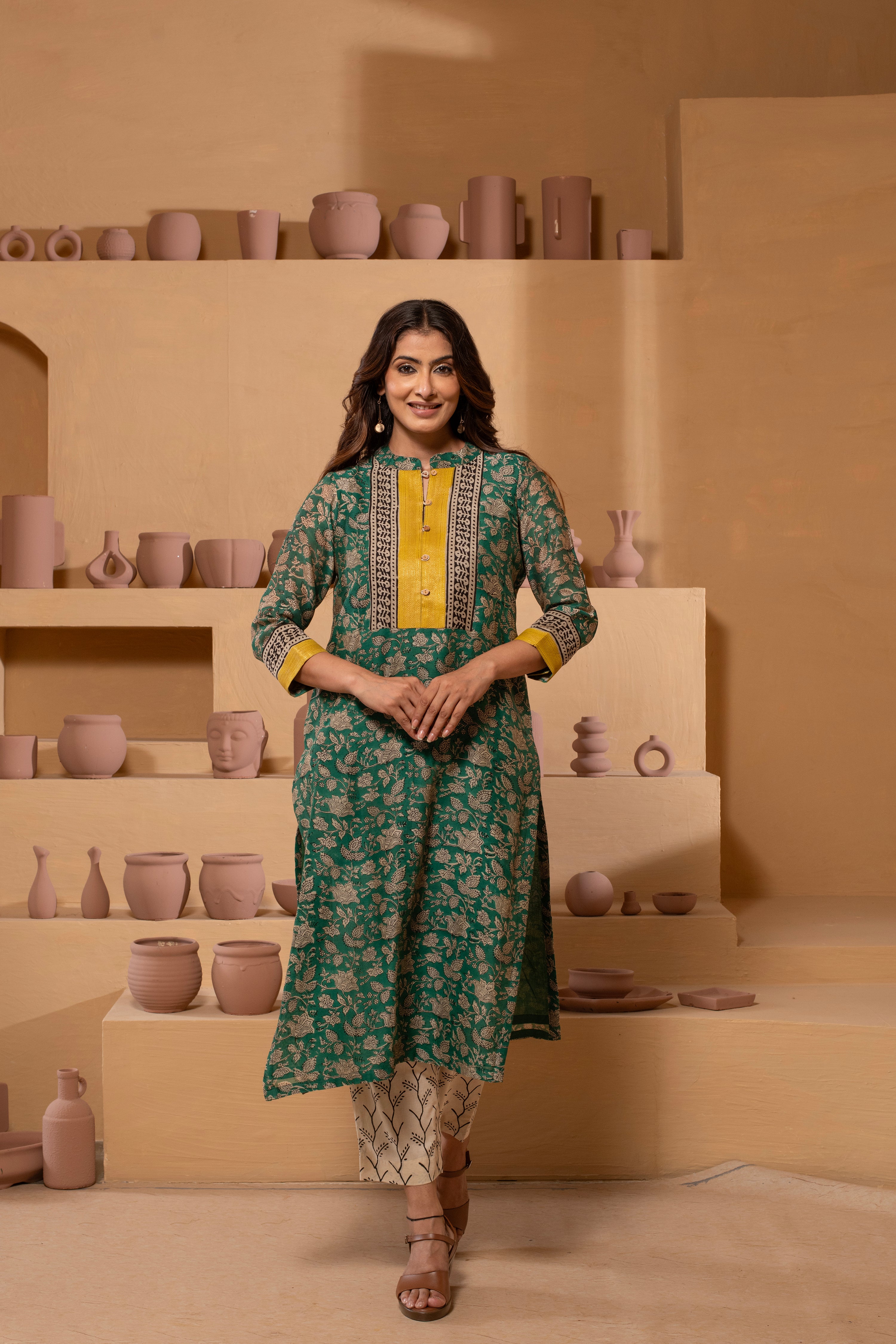 Timeless Maheshwari dupatta suit with intricate pattern and zari borders RKBMH11