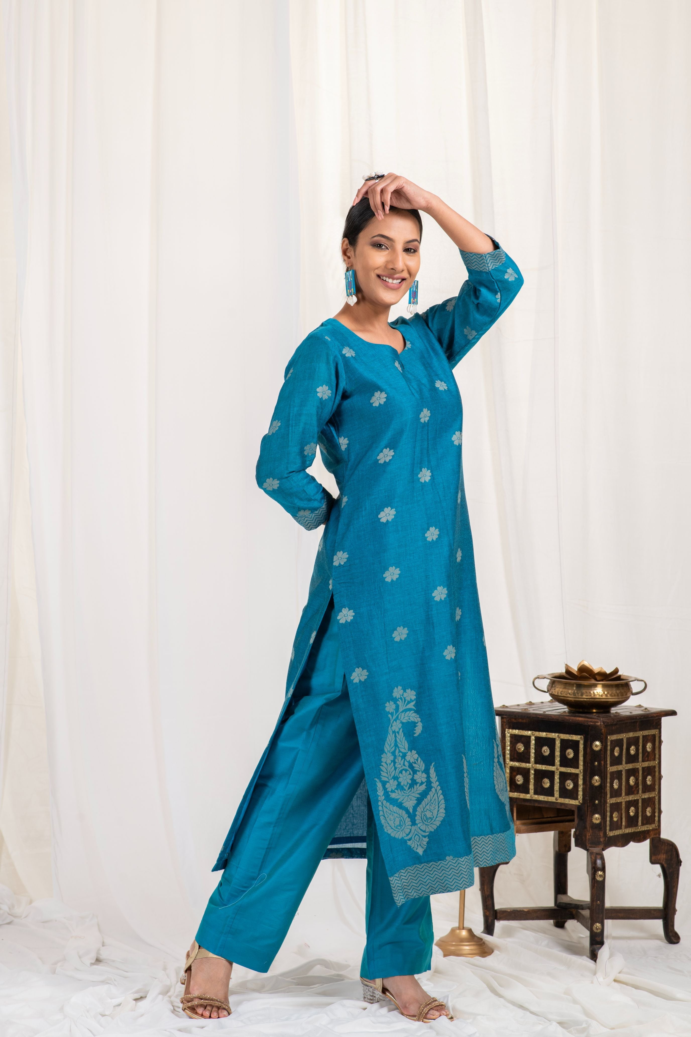 Fine Cotton Jamdani Motif Dupatta Suit SH 03