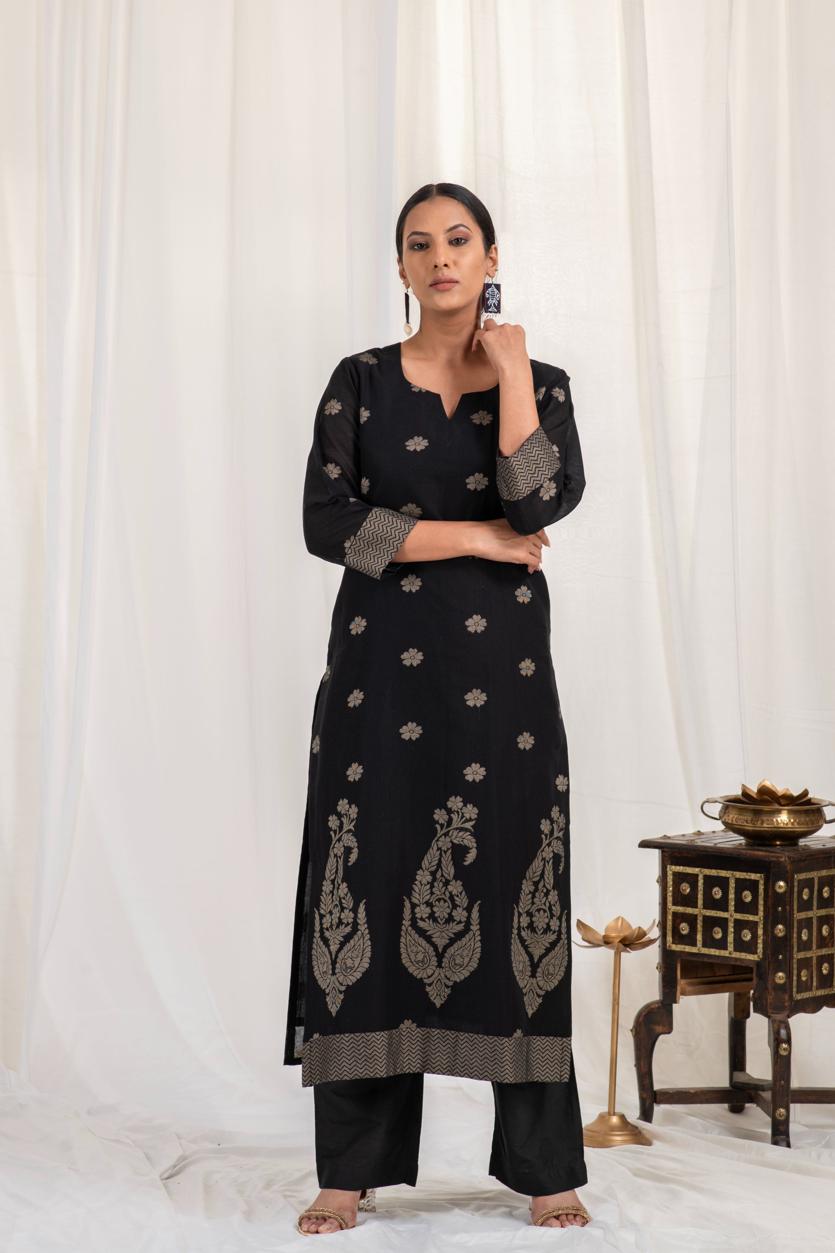 Fine Cotton Jamdani Motif Dupatta Suit SH 02