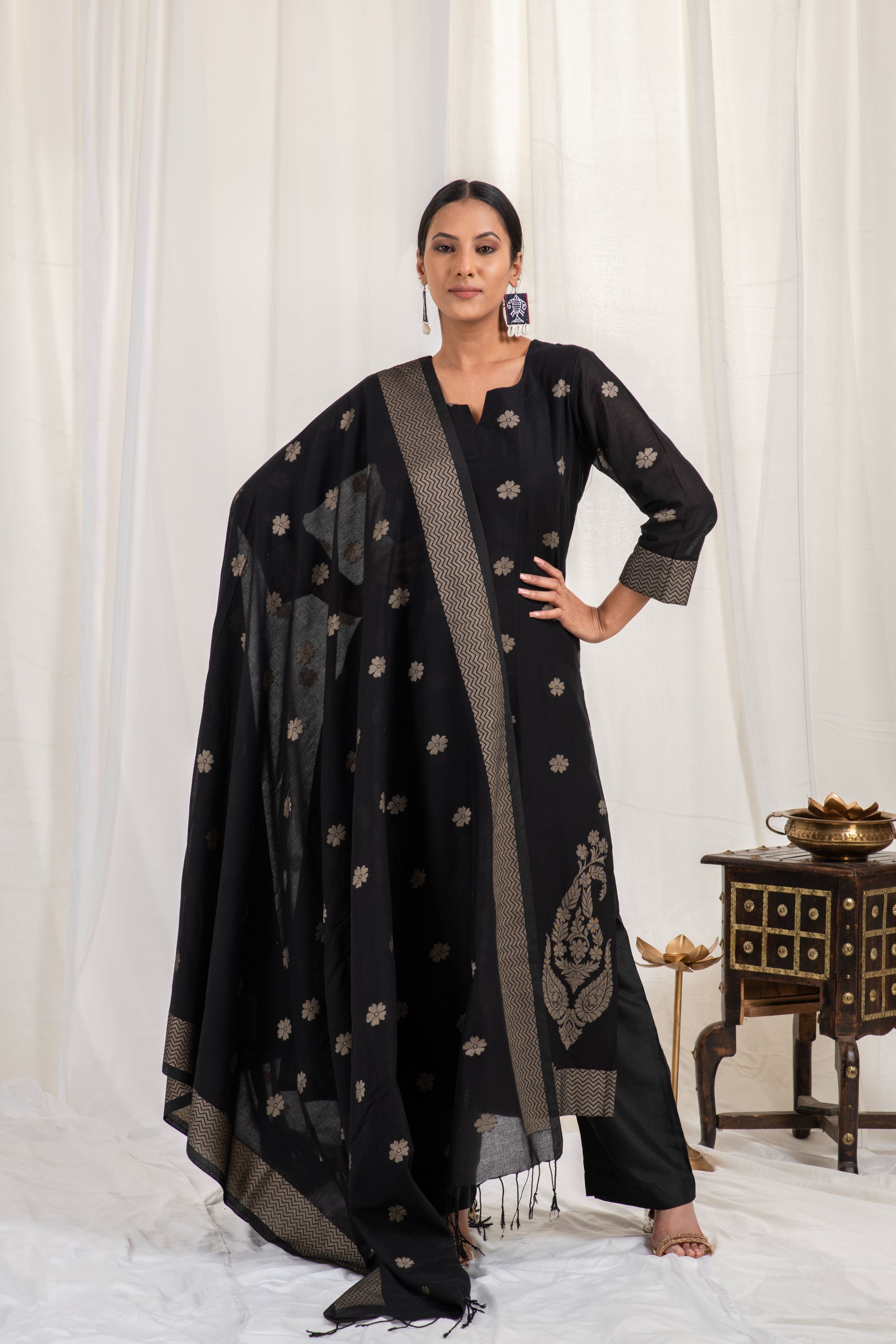Fine Cotton Jamdani Motif Dupatta Suit SH 02
