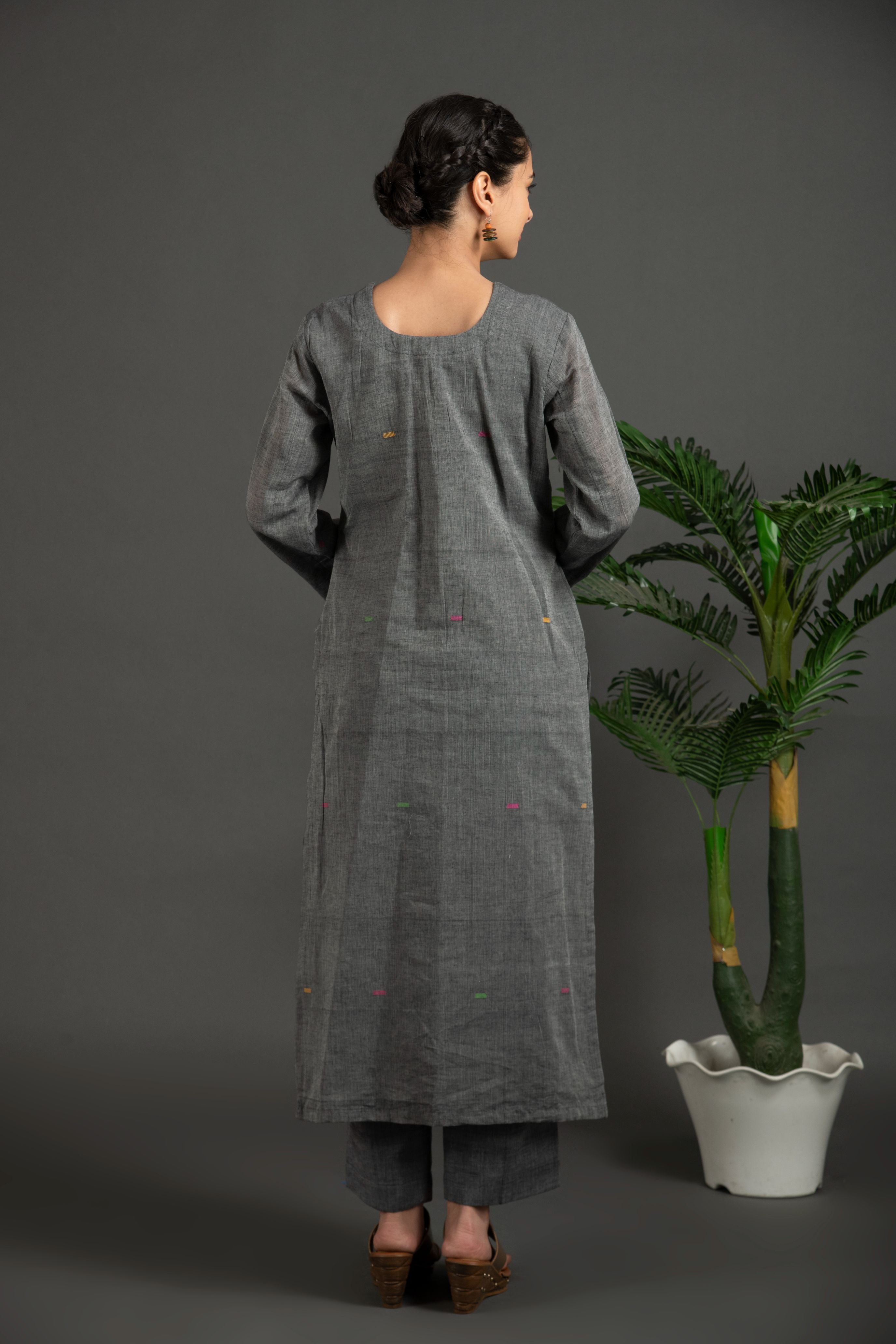 Hand Made Pure Jamdani Floral Soft and Fine Cotton Kurta with Pant and Dupatta P 18