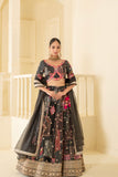 HEAVY EMBELLISHED LEHENGA SET WITH CLASSIC DESIGN AND INTRICATE EMBROIDERY