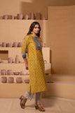 Timeless Maheshwari dupatta suit with intricate pattern and zari borders.