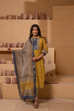 Timeless Maheshwari dupatta suit with intricate pattern and zari borders.