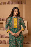 Timeless Maheshwari dupatta suit with intricate pattern and zari borders.