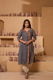 Timeless Maheshwari dupatta suit with intricate pattern and zari borders.