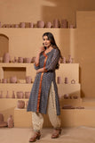 Maheshwari Dupatta suit with Intricate Pattern and Zari Borders.