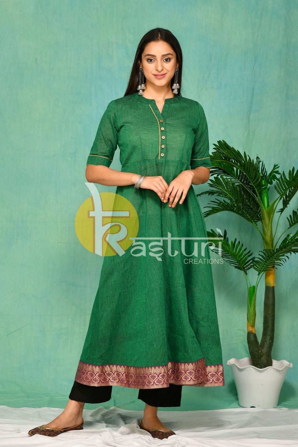 Green flaired south cotton kurta with pant set