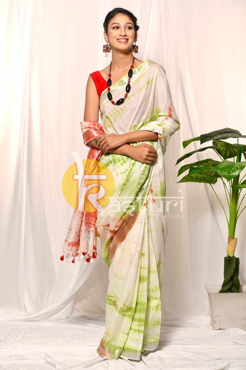 Green, red and white shibori tie dye print handloom cotton saree