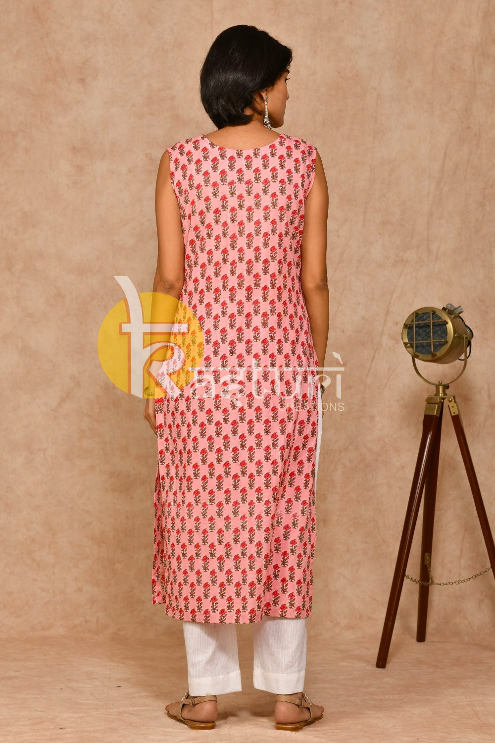 Pink and white floral print cotton kurta with pant set