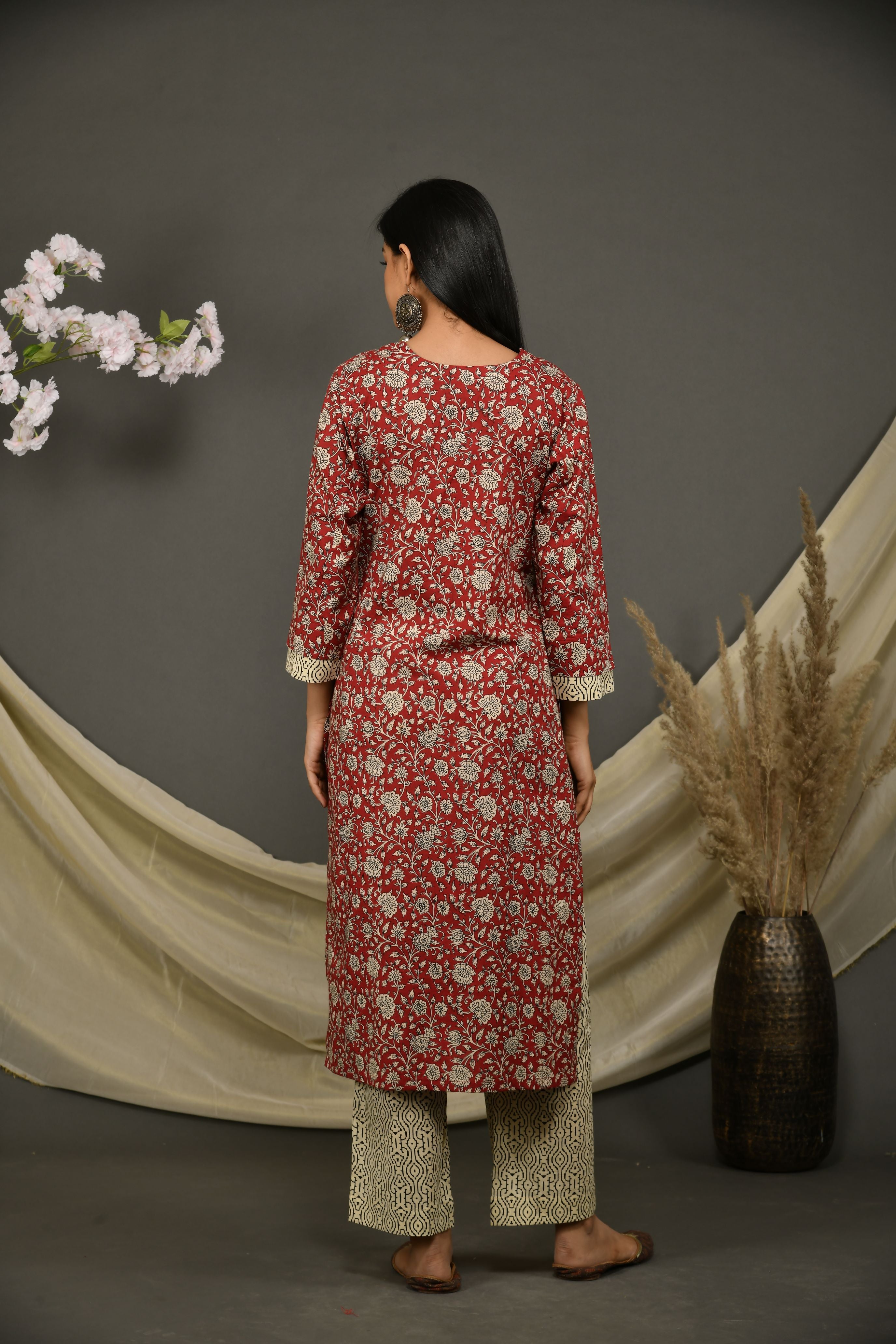 Maroon floral cotton jaipuri printed kurta pant with printed dupatta.